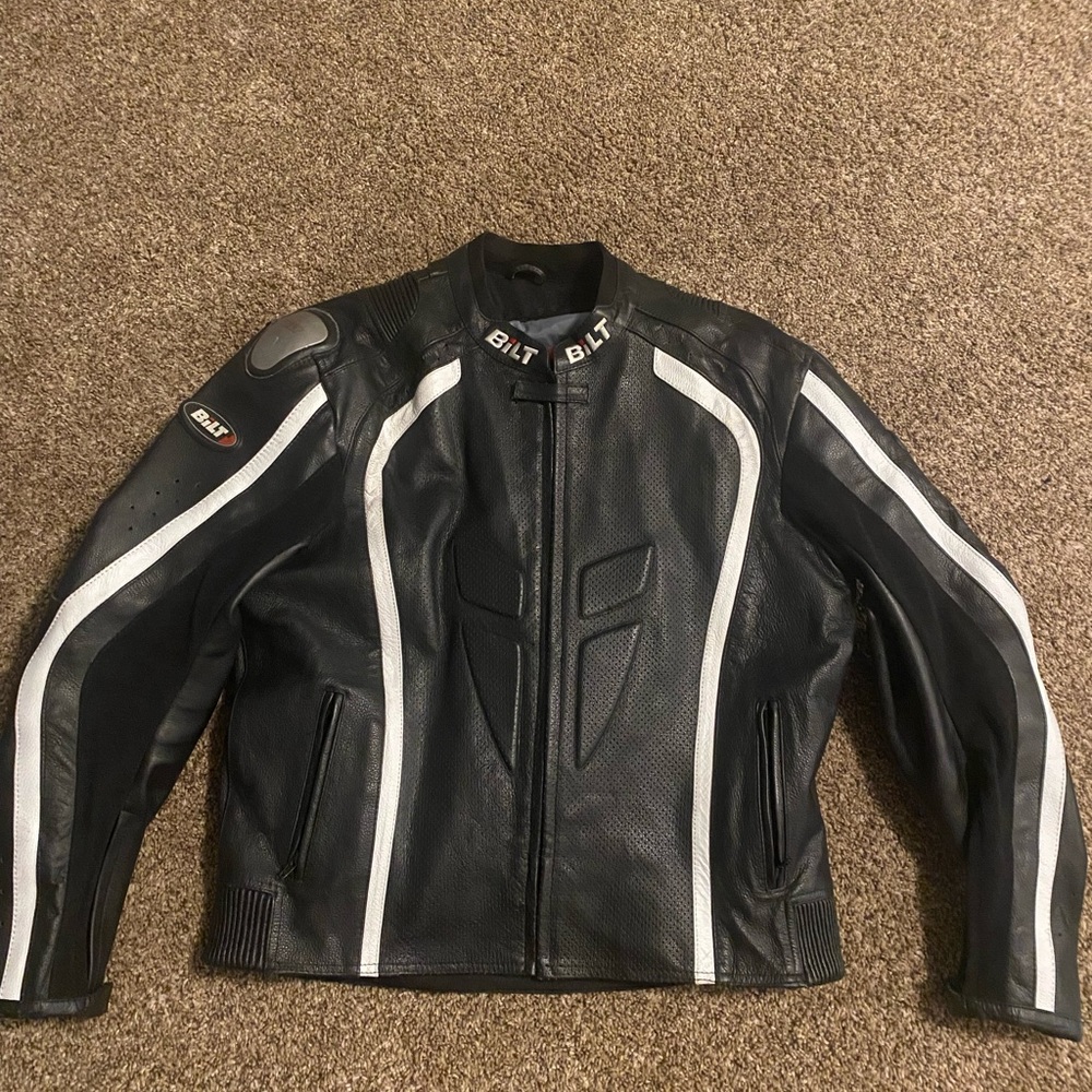 Bilt Racing Perforated Leather Motorcycle Jacket Size 44